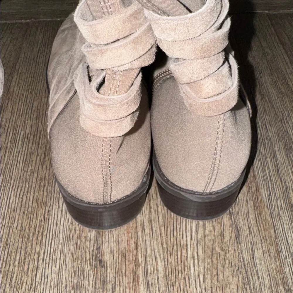Vince Camuto Pauletta Foxy